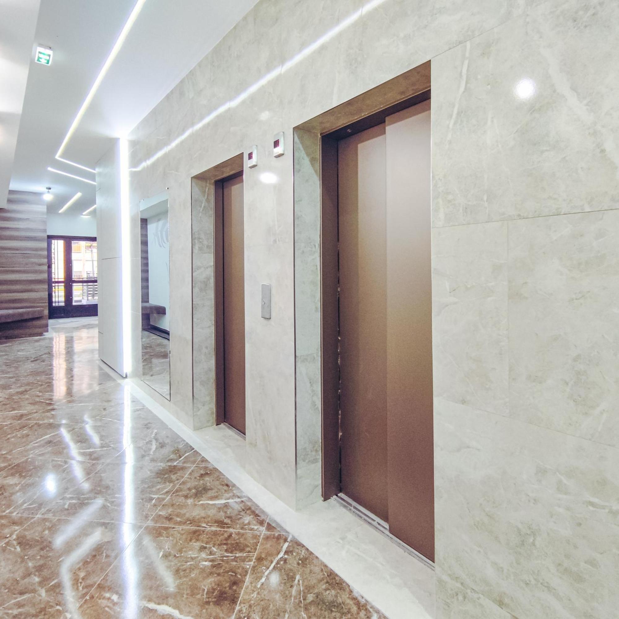 Oota Soko With Parking Garage Apartment Kragujevac Exterior photo